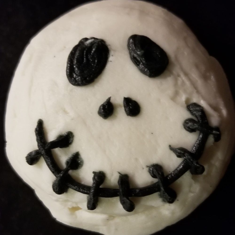 Meet your Posher, Daphne